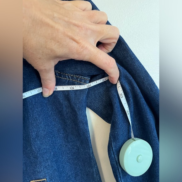 BRIT.NY DENIM JACKET with silk accent - Picture 12 of 14